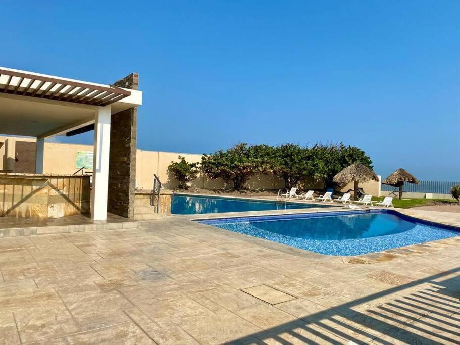 Victoria'S Beach House Alvarado Luaran gambar